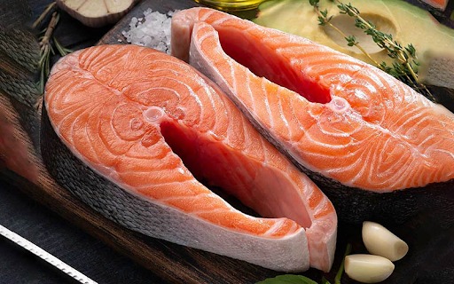 Nam giới bị tinh trùng ít và loãng nên tăng cường ăn các loại thịt cá